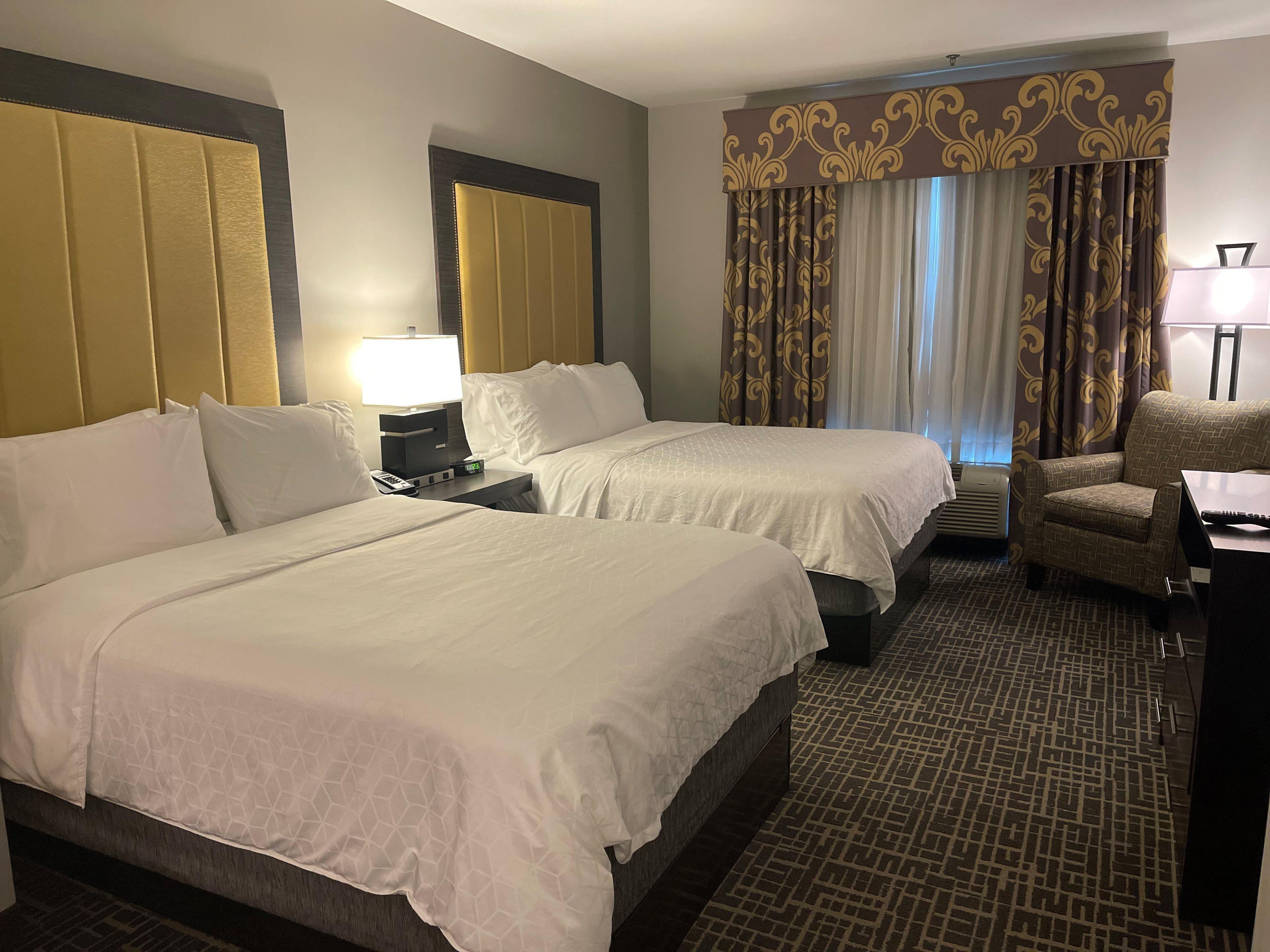 Holiday Inn Express & Suites Gonzales By Ihg Exterior photo